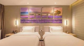 Lavande Hotel Wuhan Jianghan Road Subway Station - 2