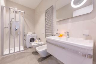 Heart of Lugano - Happy Rentals - 5