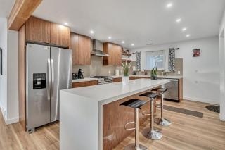 MidCentury - Hot tub, EV Charger, Garden near everything - 5