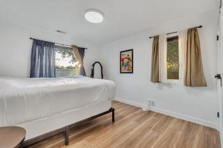 MidCentury - Hot tub, EV Charger, Garden near everything - 1