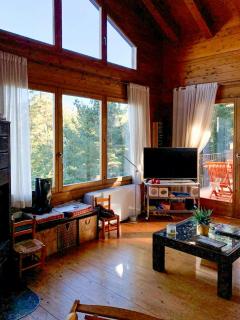 Wooden House With Cadí Views In Forest, Lleida - 2
