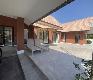 Modern Sanctuary Soi 112 Newly Renovated, Near Beach and Golf - 8