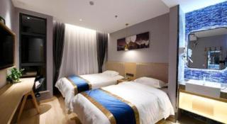 Shell Hotel Shanghai Normal University Hongcao Road Metro Station Guiping Road - 1