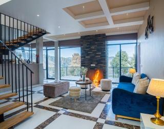 Private Luxury Villa in European Village - 0