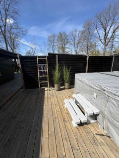 Modernised Cottage Near Woods And Beach - 6