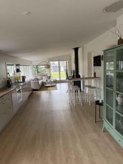 Modernised Cottage Near Woods And Beach - 3
