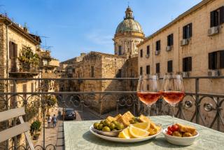 Bedda Home Ballarò City Center 2 Bedrooms Up to 5 Guests WiFi - 0