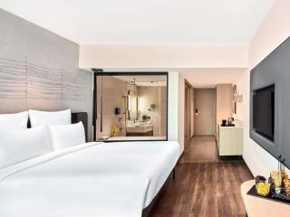Novotel Mumbai International Airport - 6