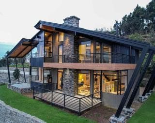 Private Luxury Villa in European Village - 6