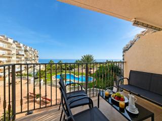 Family Apartment with Sea View by NRAS - 3