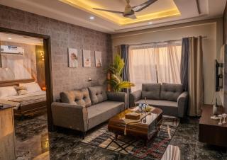 Amber Luxe 2 Bed Suite Bahria Town - 0