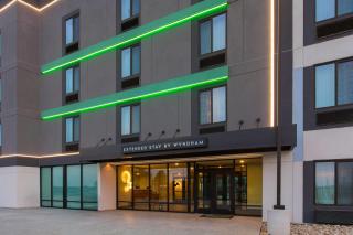 ECHO Suites Extended Stay by Wyndham Fort Worth Alliance - 9