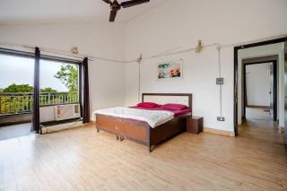 Royal Stay farmhouse Gurgaon - 1