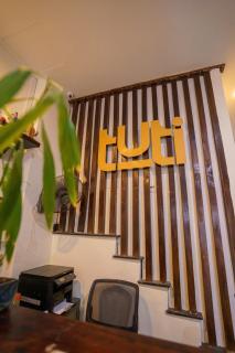 Tuti Apartment Near My Khe Beach Da Nang - 4