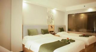GreenTree Inn Express Hainan Haikou Haixiu Zhong Road - 6