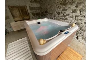Cascina Liebe con Idromassaggio - 5