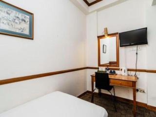 Four Chain View Hotel - 7