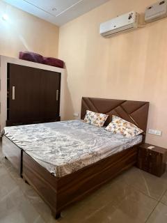 The Loft Homestay Narwana - 9