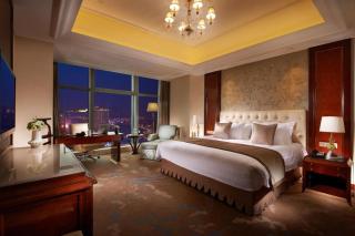 Dongwu New Century Grand Hotel Huzhou - 9