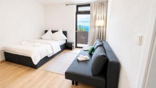 Ruhige Ferienwohnung mit Balkon & Bergblick im Bayerischen Wald nahe Arber - 9