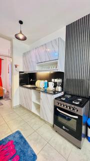 Captivating 1 Bedroom apartment - 3