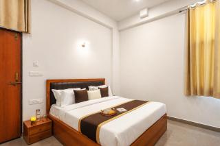 Alaya Stays Hiara Villa Crystal 5BHK with Pvt Pool, Terrace and Garden Area, Near Fateh Sagar Lake - 5