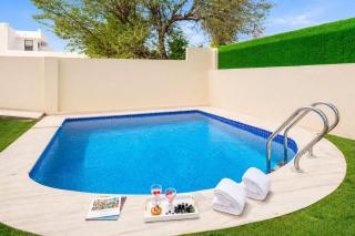 Alaya Stays Hiara Villa Crystal 5BHK with Pvt Pool, Terrace and Garden Area, Near Fateh Sagar Lake - 3