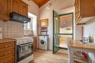 Traditional House - 8