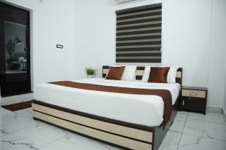 Hotel Gold Suite, Kakkanad - 6