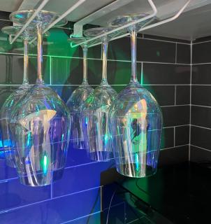 Hongdae Designer House with Large Beam Projector - Seoul - 6
