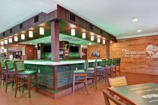 Hilton Garden Inn Green Bay - 9