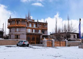 Dakpa House Ladakh - 0