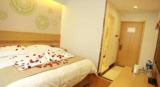 GreenTree Inn Beijing Tongzhou District Ciqu Subway Station Express Hotel - 5