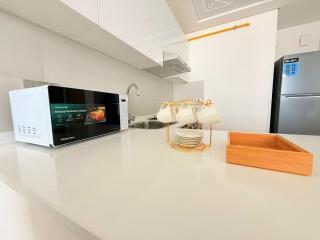 Andalos, Family 2BR Apartment in Al Reem Island, Radiant Bay - 3
