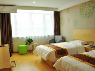 GreenTree Inn Liaocheng Donge Culture Street Express Hotel - 4