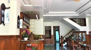 Nhat Tan Hotel - 8
