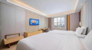 Lavande Hotels Guangzhou Baiyun Avenue North Metro Station - 7