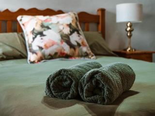 Aviary Hills Luxury Hideaway - Heidelberg - 6