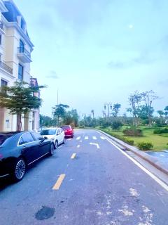 Anna Belle - Henry Hotel Đồi Rồng chuỗi HPT Home Hải Phòng - 9