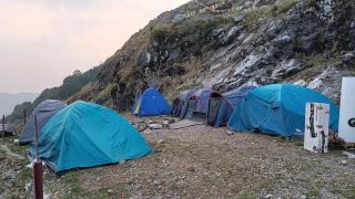 StayApart x George Everest - 4