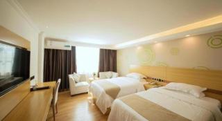 GreenTree Inn Qingyuan Qinghe Avenue Branch - 1