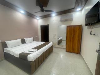 Hotel Swastik In Tilak Nagar - 4