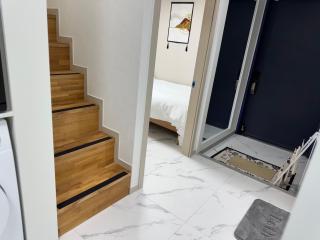 Apartment near City Hall Station, Myeongdong - 2