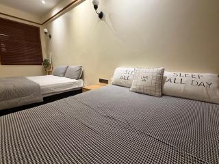 Brassalova Signature Stay - 1