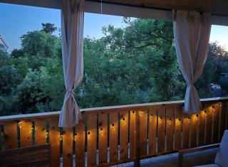 Cosy Mobile Home - 1
