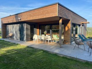 Au refuge de la colline Ecolodge 4 étoiles avec vue magnifique sur la vallée, proche de Mers les bains - 8