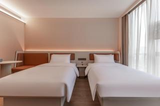 Hanting Hotel Wuhan Chuhe Han Street Qingyuzui Metro Station - 1