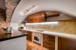 GuestHost - Il Girasole - Lovely Spello Apartment - 7