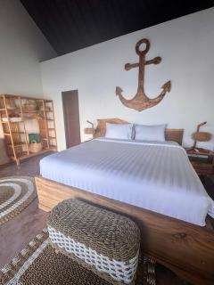 Makawi Tuwa Cliff - Luxury Cliff Stay with Private Beach, Infinity Pools and Ocean View - Seraya - 4