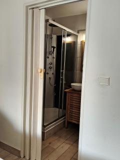 Coup de cœur pour ce cosy T2 avec vue imprenable sur la mer - 4GSUD101 - 8